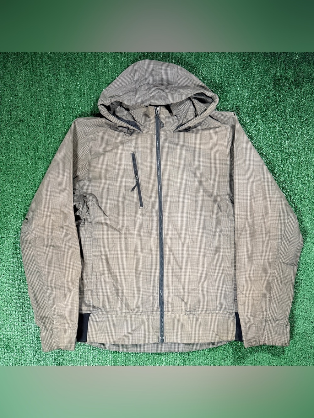 The North Face Men’s Large Hooded Jacket Plaid Full Zip